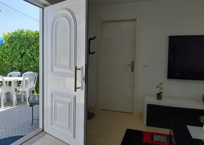 Lemon Tree House * Lousada